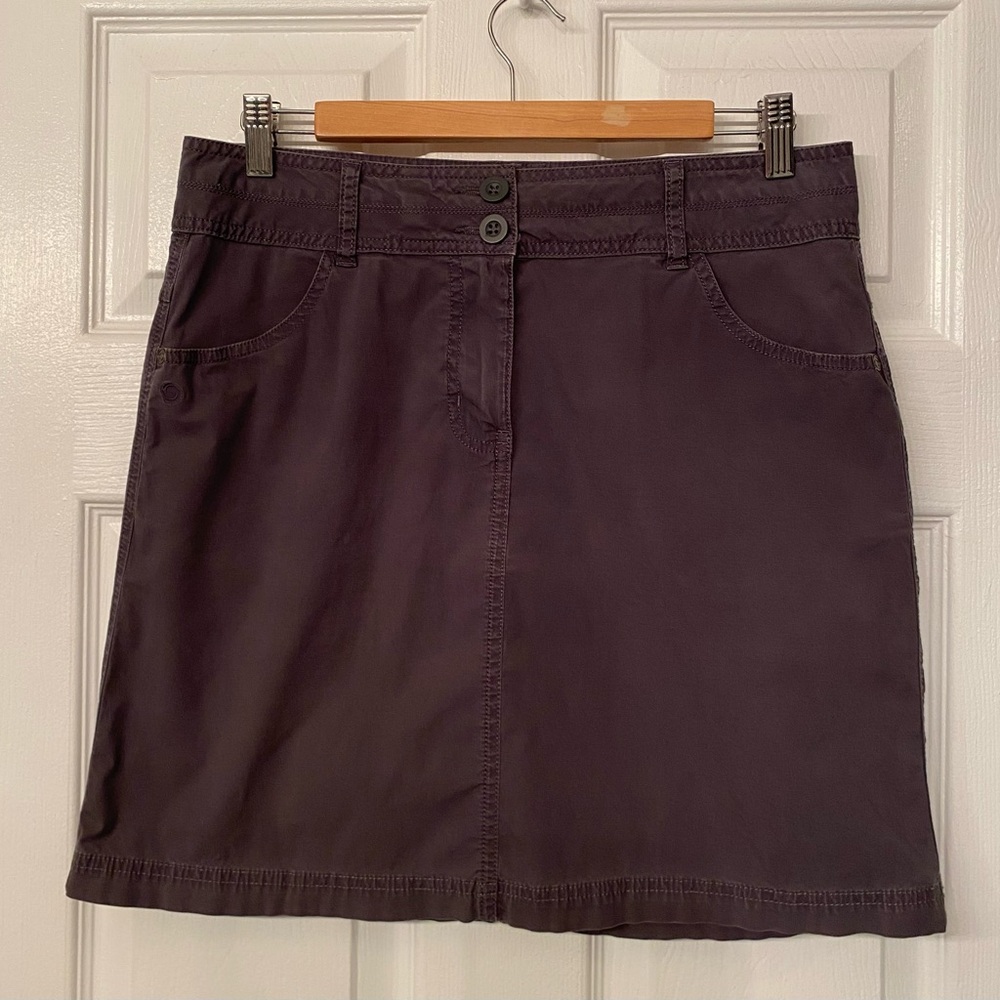 MEC skirt *GENTLY worn*